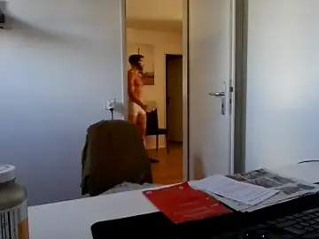 Stripchat Free Porn Cam of alpha-hunk