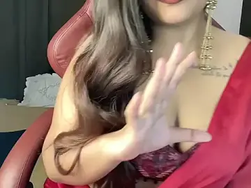 Stripchat Sex Cam of shanayaaa_1