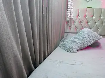 Stripchat Sex Cam of Dreams_sophi