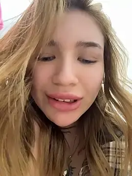 Stripchat Free Porn Cam of FlashTitsRoyal