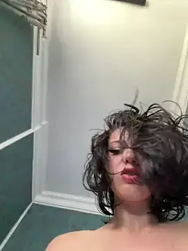 Stripchat Sex Cam of RedAssHottie