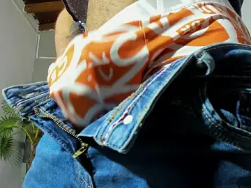 Stripchat Free Porn Cam of Salomon_koude