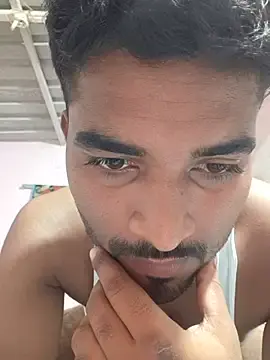 Stripchat Sex Cam of Fantasy_King_3939