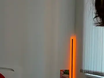 Stripchat Free Porn Cam of Andrea_Blossom