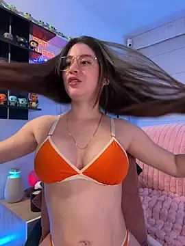 Stripchat Sex Cam of Sharon_07
