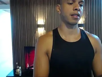 Stripchat Nude Webcam of MarcoStriker