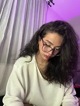 Stripchat Live Porn of Samantha_Bernardo