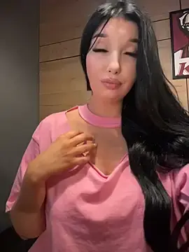 Stripchat Adult Webcam of Tisha_Busty