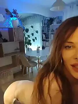 Stripchat Free Porn Cam of Luna_Kitanna