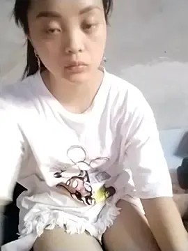 Stripchat Watch Live Sex Cams of Traem-12