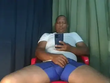 Stripchat Sex Chat of bigblackcock75