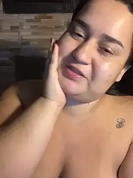 Stripchat Free Porn Cam of yesmiia