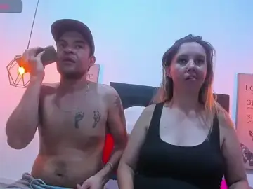 Stripchat Sex Cam of Mia_and_Erick