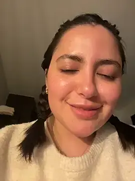 Stripchat Live Porn of sukhakunis1