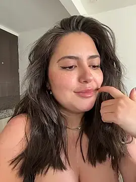 Stripchat Adult Webcam of sukhakunis1
