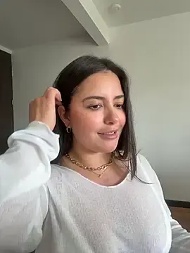 Stripchat Watch Live Sex Cams of sukhakunis1
