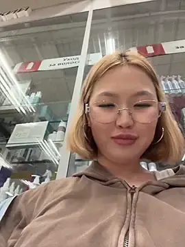 Stripchat Adult Video Chat of Aiko_Yumi