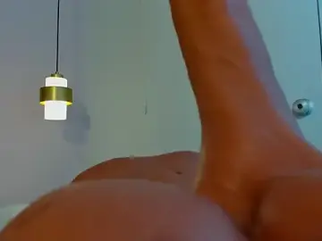 Stripchat Nude Webcam of MiaLane3