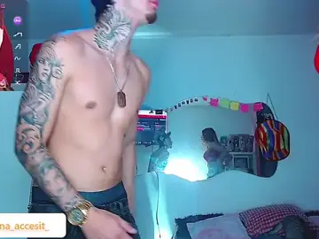 Stripchat Live Porn of caroline_cossei
