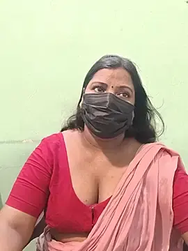 Stripchat Adult Webcams of Tamil_Milf