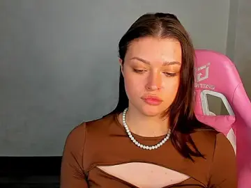 Stripchat Free Porn Cam of Maya-Mimi
