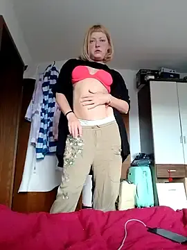 Stripchat Watch Live Sex Cams of LiluLiluLilu