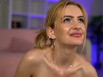 Stripchat Sex Cam of CataleyaKirk