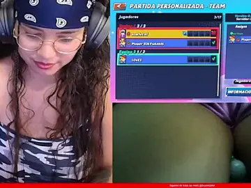 Stripchat Free Porn Cam of scarletdollof
