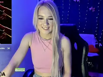 Stripchat Best Webcam of CrystalGirl99