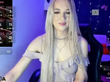 Stripchat Free Porn Cam of CrystalGirl99