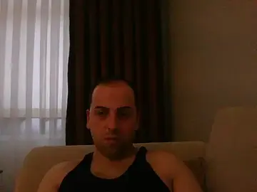 Stripchat Free Porn Cam of Yldrmm_9553