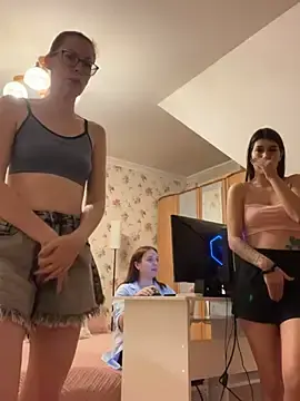 Stripchat Live Porn of RussianGirls_