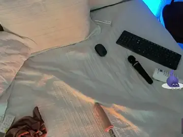 Stripchat Free Live Porn of linaa_1