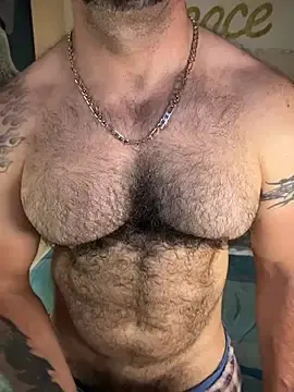 Stripchat Live Sex Cam of wolfbucker