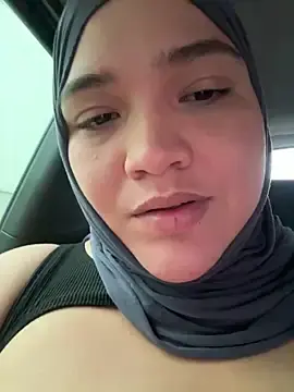 Stripchat Nude Webcam of sweetmuslim01