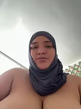 Stripchat Sex Chat of sweetmuslim01