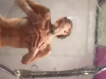 Stripchat Live Sex Cam of AnneFoxy