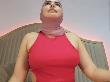 Stripchat Free Porn Cam of dalilasaadi_