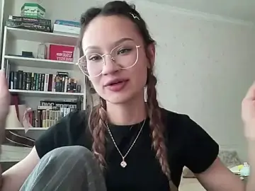 Stripchat Best live sex cam show of JoyceMonroe_1