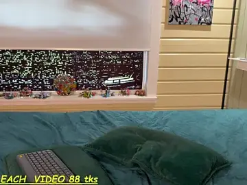 Stripchat Free Porn Cam of SandyChris