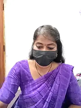 Stripchat Adult Webcam of tamil_Sigappu_Roja