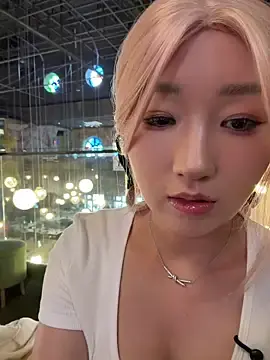 Stripchat Best live sex cam show of winter11