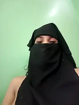 Stripchat Free Porn Cam of Aafreen_36