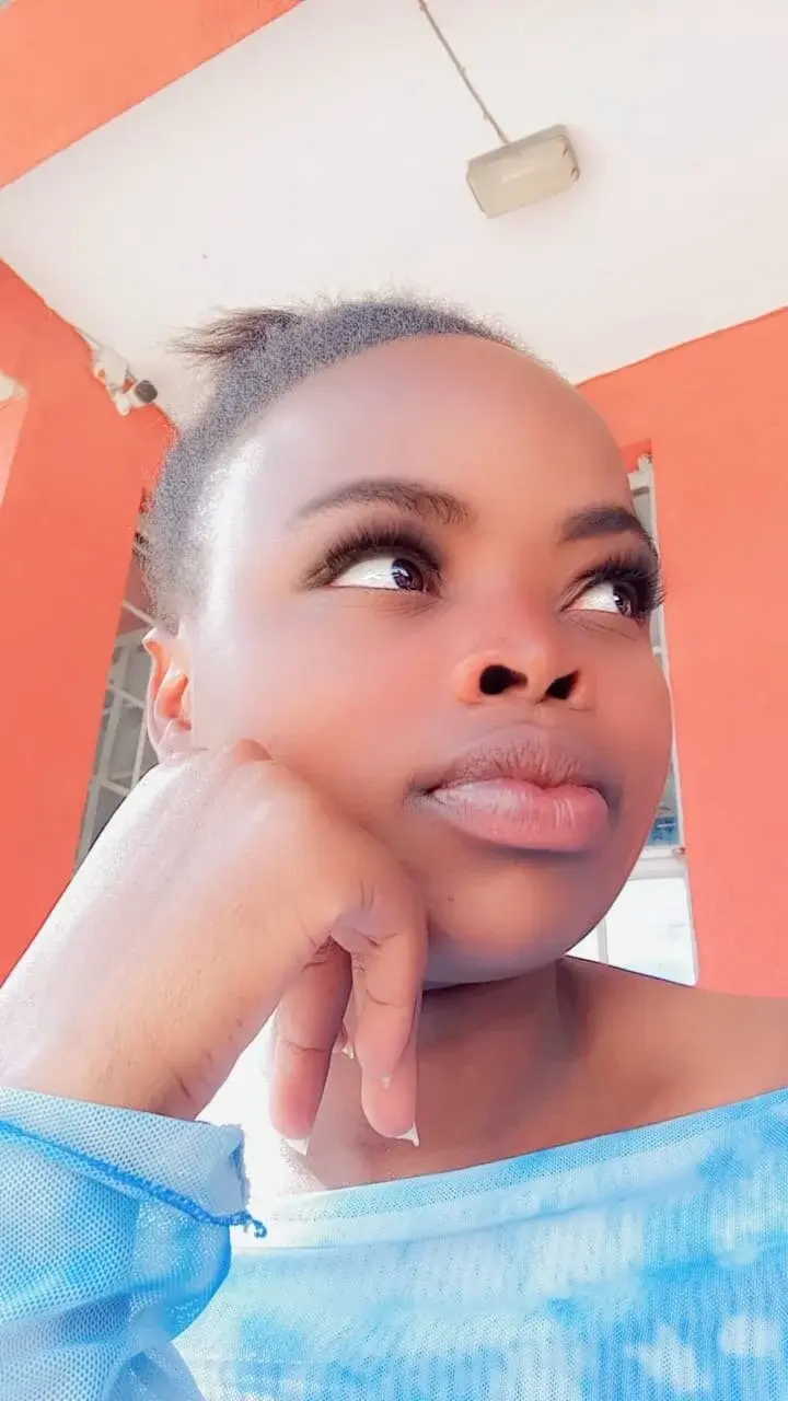 Ebony_Monroe1