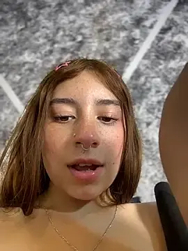 Stripchat Nude Webcam of GabySweett_