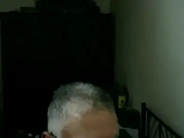 Stripchat Adult Webcam of 100Tauros