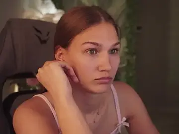 Stripchat Private Sex Chat of Sweet_Emilya