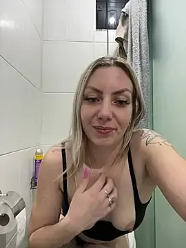 Stripchat Watch Live Sex Cams of Alana_sc