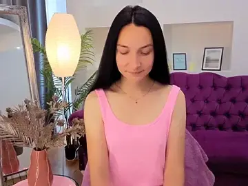 Stripchat Free Porn Cam of Yr_Shy_Bae