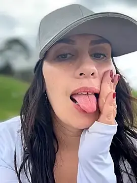 Stripchat Live Porn of Alysson--